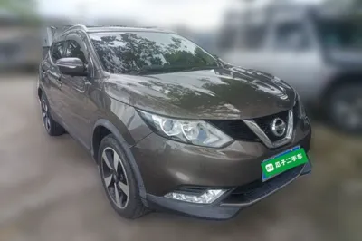 Nissan Qashqai 2017, 106400 км, за 52871.02 CNY