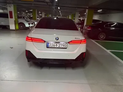 BMW 5-Series 2024, 35000 км, за 58150000 KRW