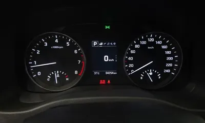 Hyundai Avante 2018, 64254 км, за 12600000 KRW - фото 8