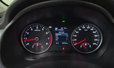 Kia Stonic 2019, 44757 км, за 15500000 KRW - фото 8