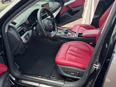 Audi A4L 2019, 89000 км, за 96800 CNY - фото 4