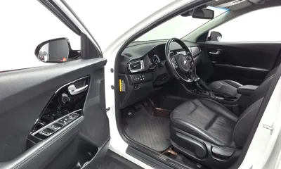 Kia Niro 2018, 229982 км, за 8590000 KRW - фото 10