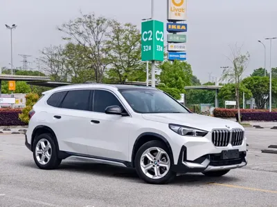 BMW X1 2023, 21000 км, за 228800 CNY