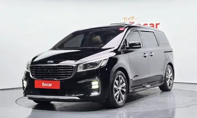 Kia Canival · 2019 год