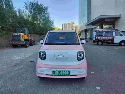 Bestune Pony 2025, 10000 км, за 26800 CNY