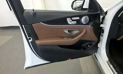 Mercedes-Benz E-Class 2019, 66619 км, за 26000000 KRW - фото 24