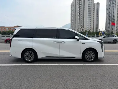 GAC Motor 传祺向往M8 2025, 8000 км, за 278000 CNY - фото 8