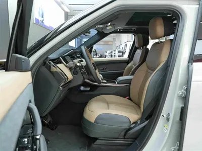 Land Rover Sport 2025, 19000 км, за 718000 CNY - фото 11