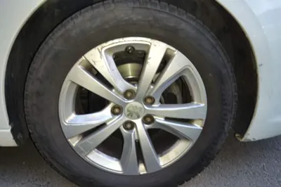 Peugeot 408 2014, 147800 км, за 16838.57 CNY - фото 8