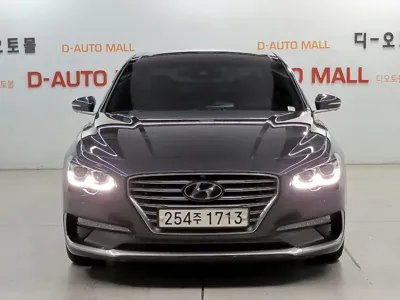Hyundai Grandeur 2018, 165739 км, за 11690000 KRW