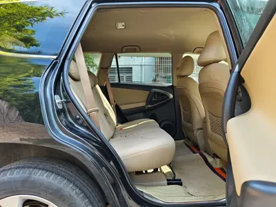 Toyota RAV4 2013, 156000 км, за 26800 CNY - фото 10