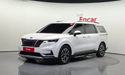 Kia Canival · 2021 год
