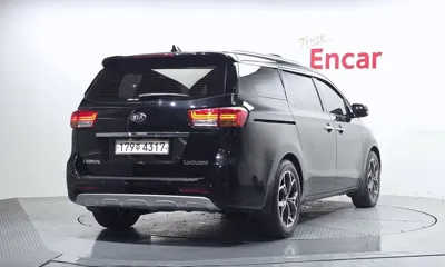 Kia Canival 2017, 185119 км, за 9900000 KRW