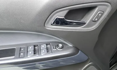 ChevroletGMDaewoo Colorado 2021, 64763 км, за 23700000 KRW - фото 27