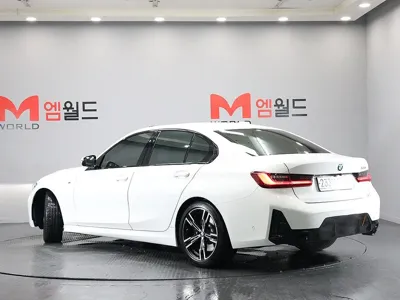 BMW 3-Series 2023, 39079 км, за 40500000 KRW - фото 4