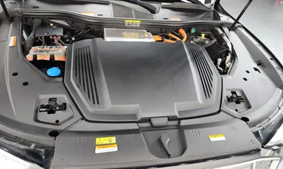 Audi e-tron 2021, 141496 км, за 38790000 KRW - фото 6
