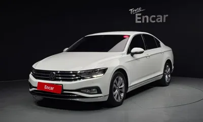 Volkswagen Passat · 2022 год
