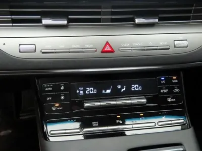 Hyundai Grandeur 2022, 59102 км, за 25100000 KRW - фото 9