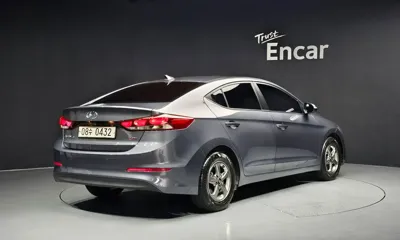 Hyundai Avante 2017, 125182 км, за 7900000 KRW - фото 2
