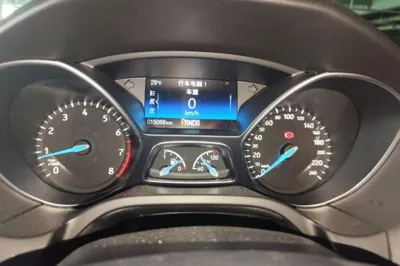 Ford Focus 2018, 15100 км, за 55301.48 CNY - фото 8