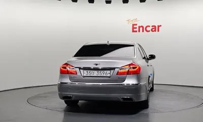 Hyundai Genesis 2013, 115082 км, за 7900000 KRW