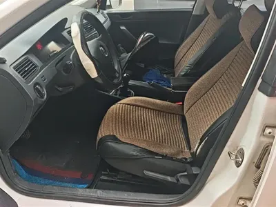 Volkswagen Santana 2018, 41600 км, за 24800 CNY - фото 9
