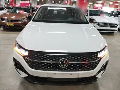 Volkswagen Lavida 2024, 3500 км, за 87200 CNY