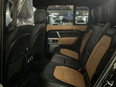 Land Rover Defender 2023, 34740 км, за 89900000 KRW - фото 8