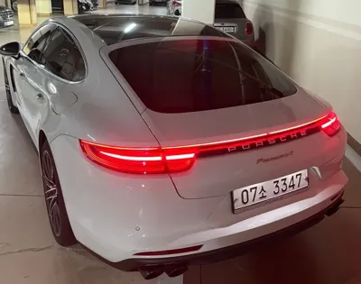 Porsche Panamera 2018, 35700 км, за 113000000 KRW