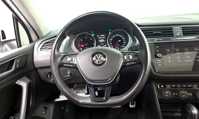 Volkswagen Tiguan 2020, 56783 км, за 25300000 KRW - фото 12