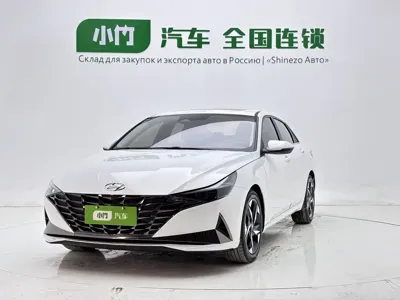 Hyundai Elantra · 2023 год