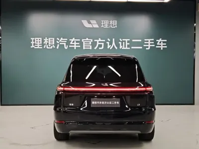 Li Auto Li L9 2023, 23000 км, за 262800 CNY