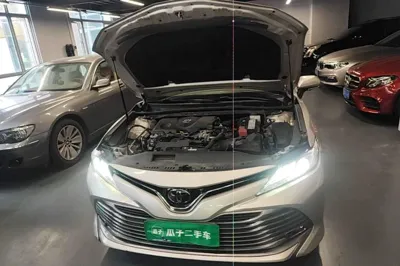 Toyota Camry 2019, 80900 км, за 95389.1 CNY - фото 24