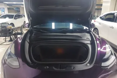Tesla Model Y 2022, 65000 км, за 182382.72 CNY - фото 30