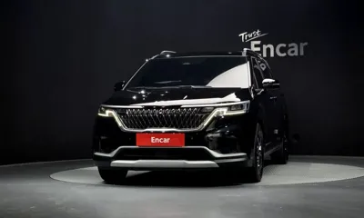 Kia Canival 2023, 76156 км, за 20990000 KRW - фото 3