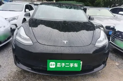 Tesla Model 3 2019, 82100 км, за 114817.7 CNY - фото 2