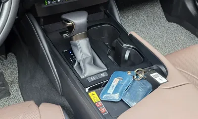 Lexus ES 2026, 11247 км, за 59850000 KRW - фото 9