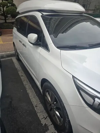 Kia Canival 2016, 220000 км, за 12000000 KRW - фото 5