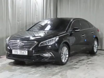 Hyundai Sonata · 2015 год