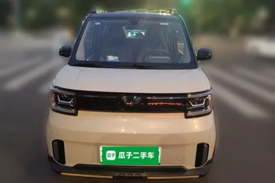 Wuling Hongguang MINIEV 2022, 22600 км, за 36903.82 CNY