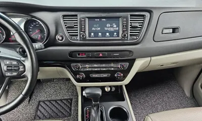 Kia Canival 2019, 60165 км, за 13900000 KRW - фото 14