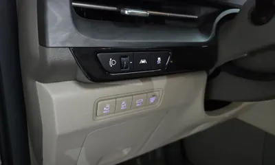 Kia Canival 2023, 32165 км, за 34500000 KRW - фото 29