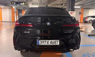 BMW X4 2025, 7404 км, за 77000000 KRW - фото 2