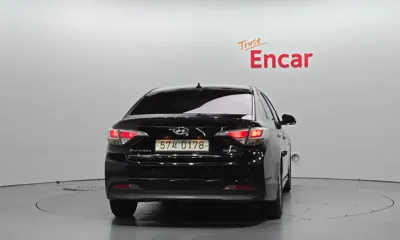 Hyundai Sonata 2016, 93994 км, за 11500000 KRW - фото 4