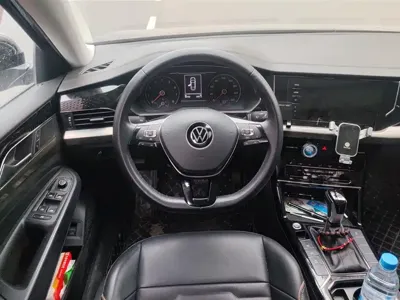 Volkswagen Passat 2021, 65700 км, за 91800 CNY - фото 15