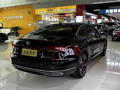 Volkswagen Passat 2026, 8000 км, за 138800 CNY - фото 6
