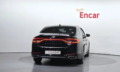 Hyundai Grandeur 2017, 195943 км, за 7900000 KRW