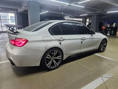 BMW 3-Series 2018, 144193 км, за 14800000 KRW