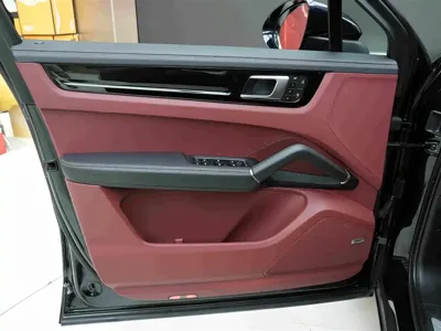 Porsche Cayenne 2023, 30000 км, за 608000 CNY - фото 14