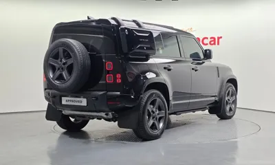 Land Rover Defender 2026, 2392 км, за 105000000 KRW